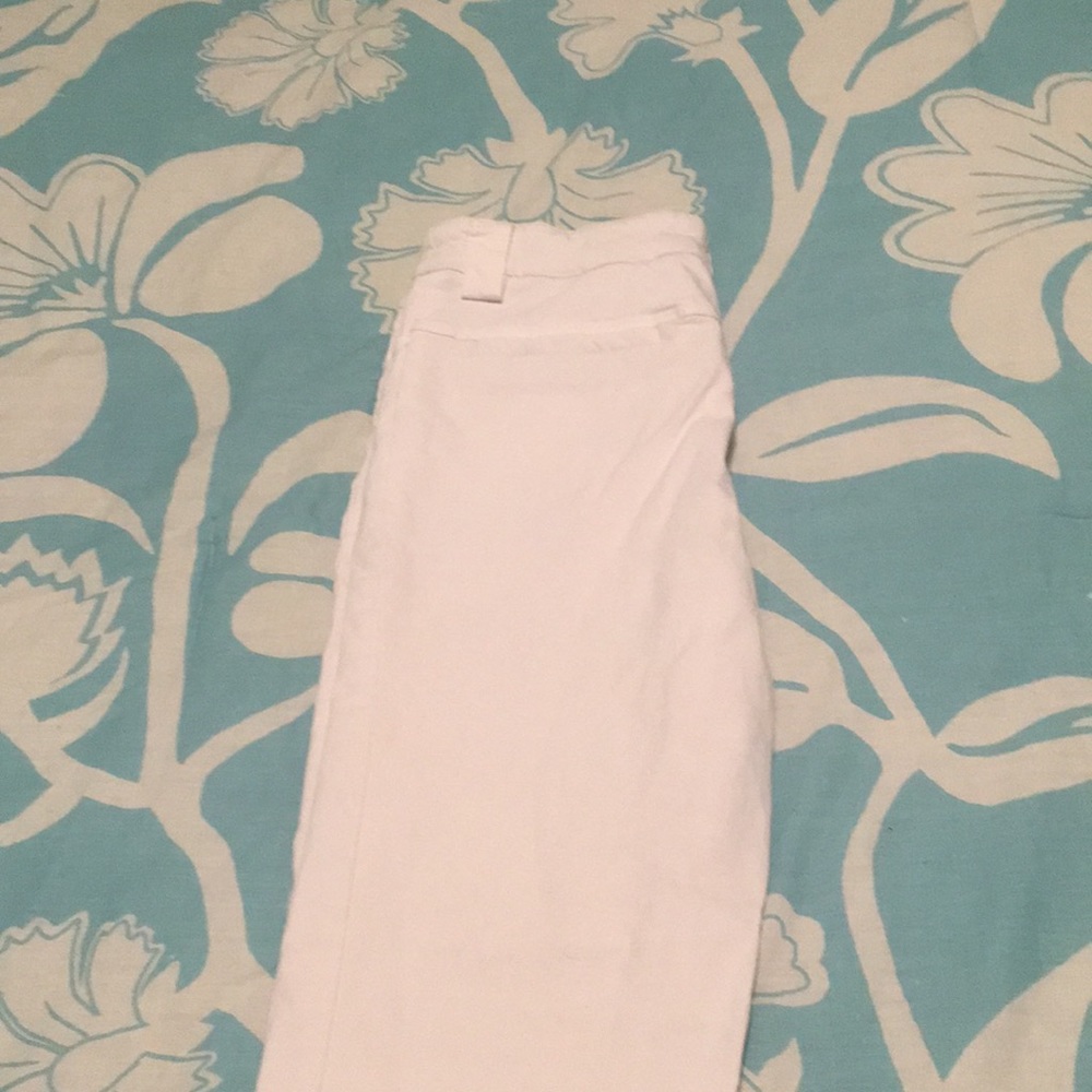 White capris - Picture 3 of 3